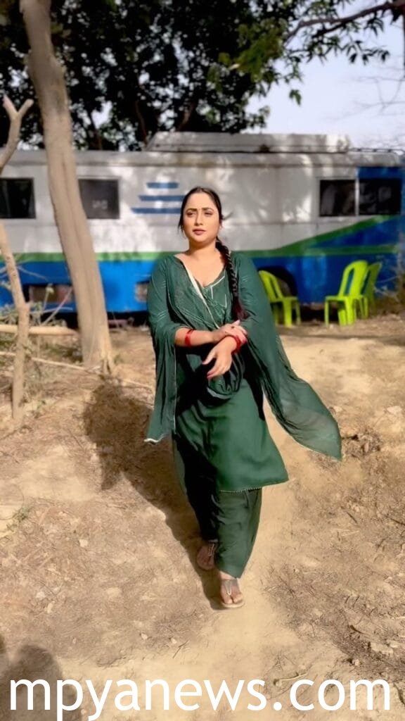hot Rani Chatterjee