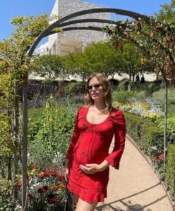 Georgia May Jagger: in a pregnacy red dress