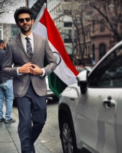 Kartik Aaryan fashion hot 