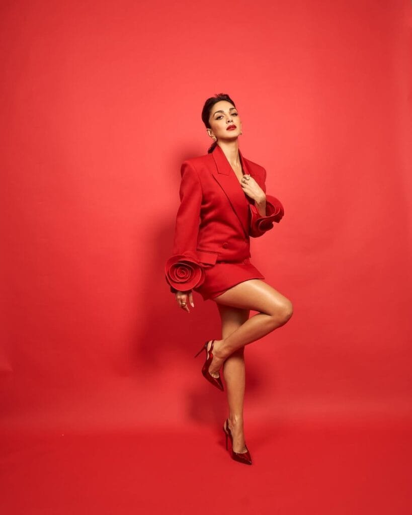 Kiara Advani: on a red sexy dress