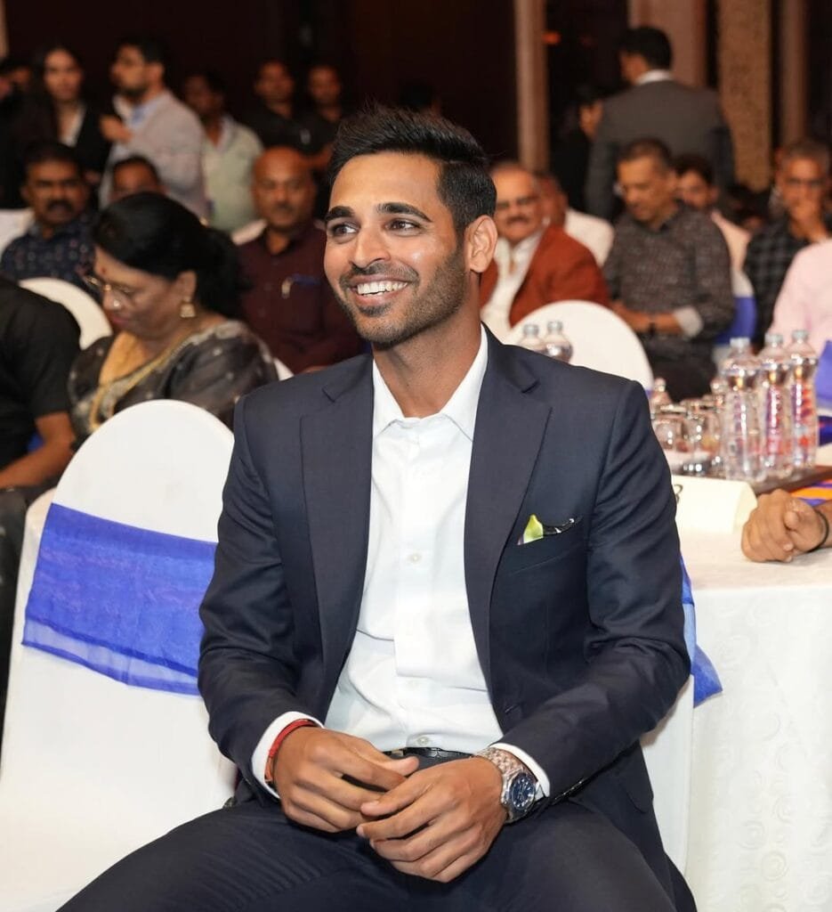 stylish Bhuvneshwar Kumar