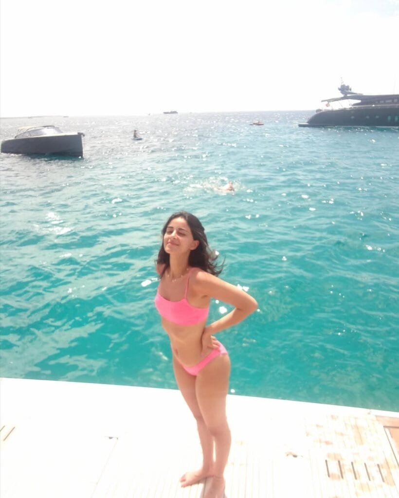 Ananya Panday Bikini:looking good