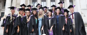 Graduation Outfits for College Students: congratulation
