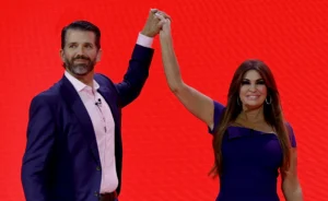 Donald Trump Jr. and Kimberly Dating:in blue