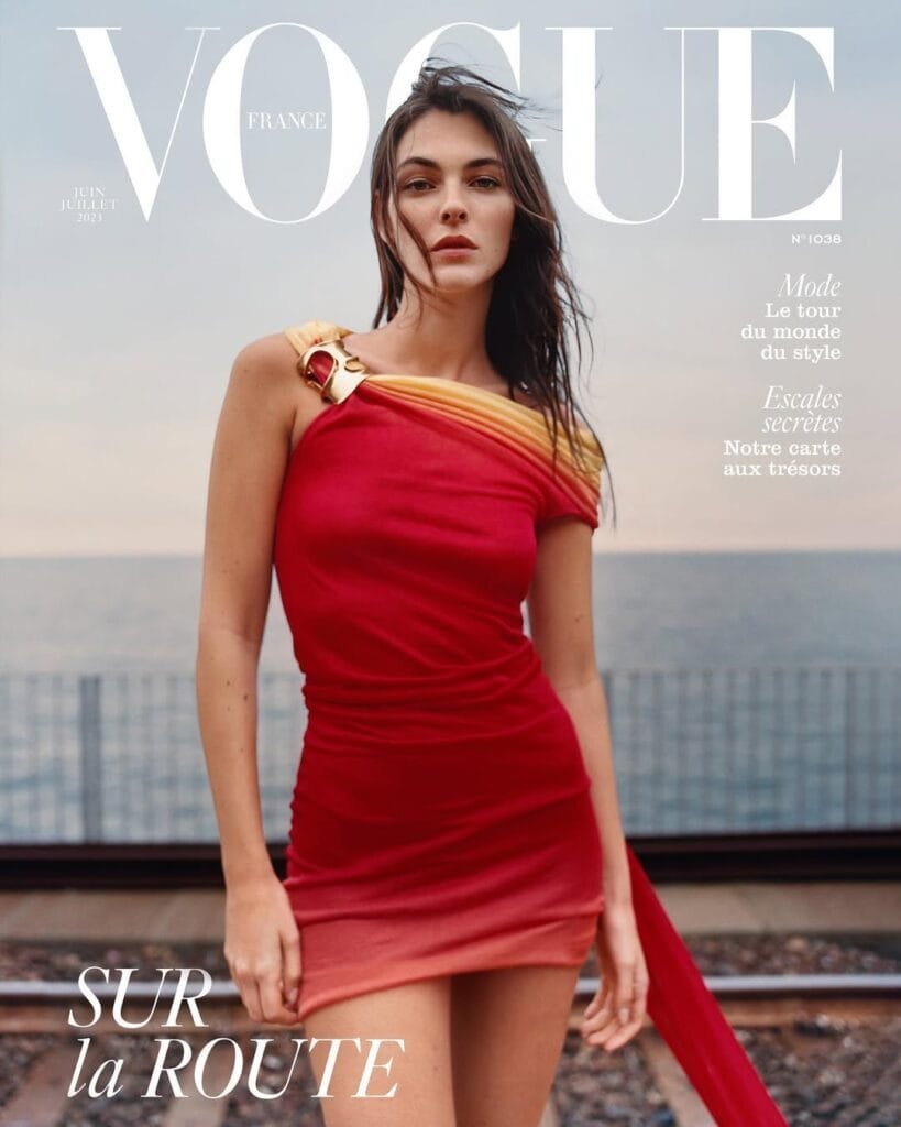 Vittoria Ceretti dress: hot in red