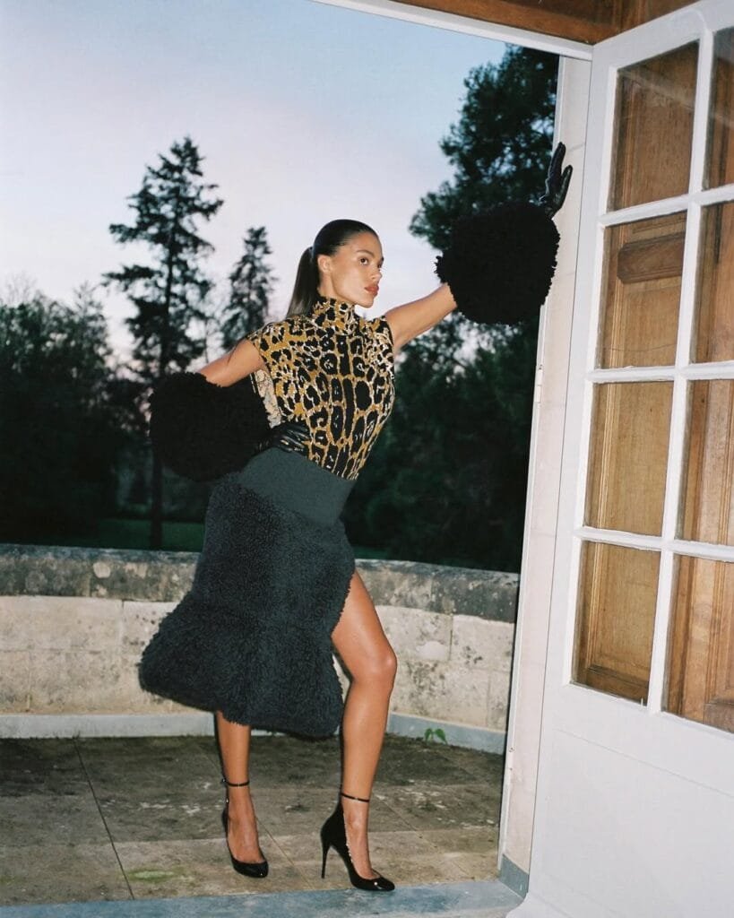 Tina Kunakey Red Carpet: stylish fashion awards