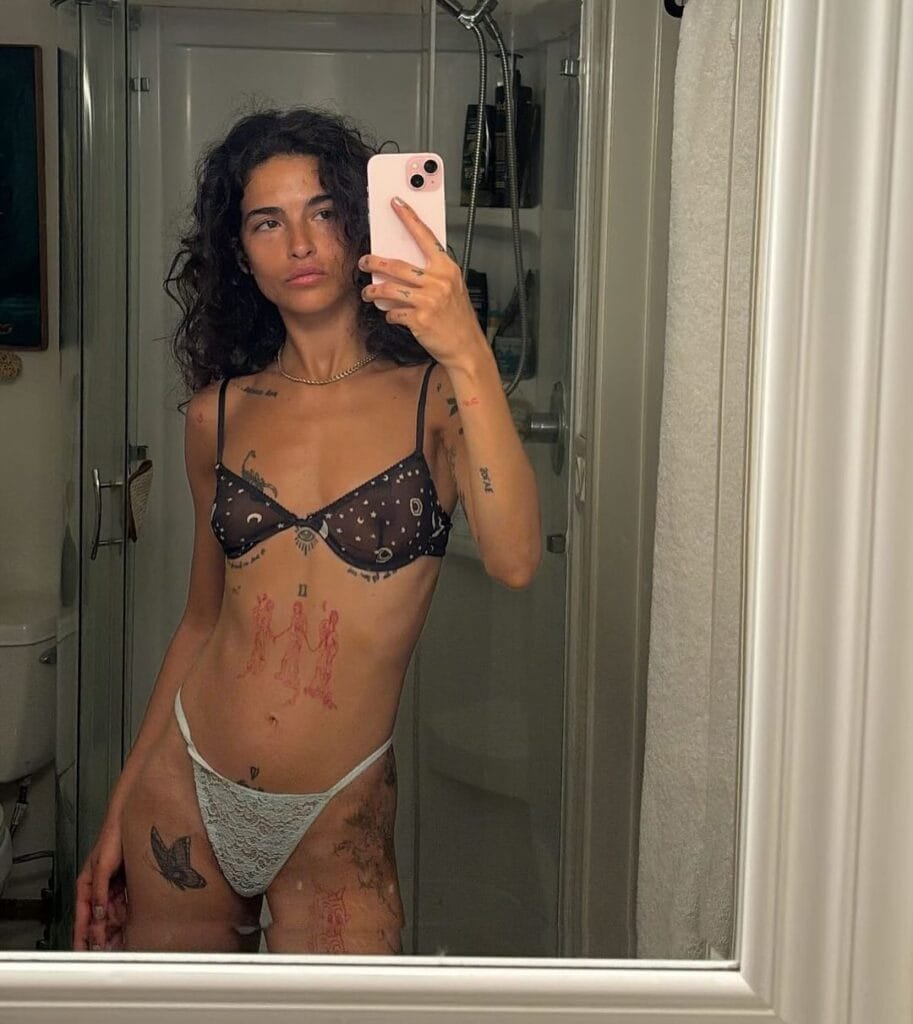 sexy and sporty: Chiara Scelsi bikini