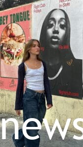 Lauren Orlando fame and hot outfits