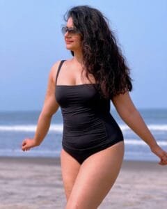 Poonam Bajwa:in black