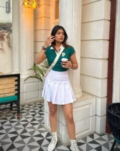 Surbhi Rathore:classic look