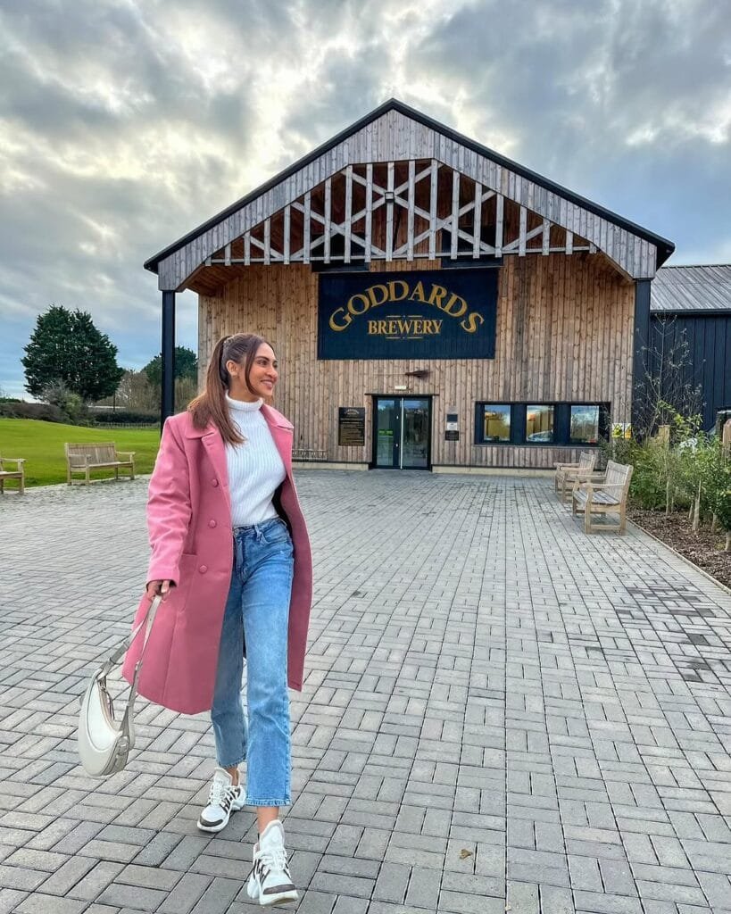 Krystle D'Souza casual style:classy and sassy