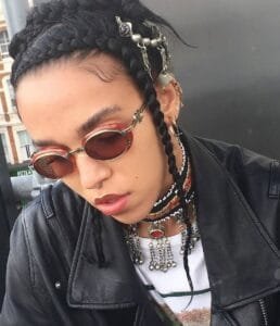 FKA Twing:stunning