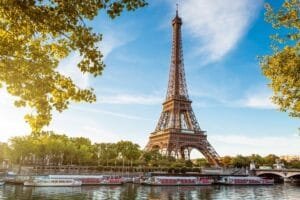Facts about the Eiffel Tower: facts 