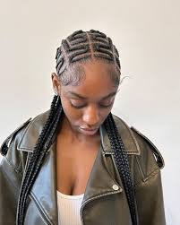 Fancy tropical hliday braided hairstyle