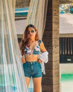 Riya Jain bikini:looking good