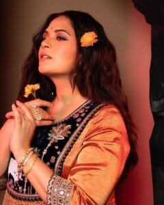 Richa Chadha:looking good