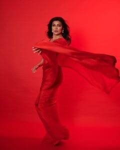 Sushmita Sen red carpet dress:looking good
