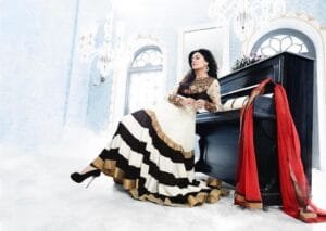 Sushmita Sen red carpet dress:looking good