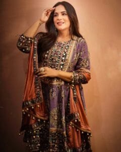 Richa Chadha Indian Outfits:bold and beautiful