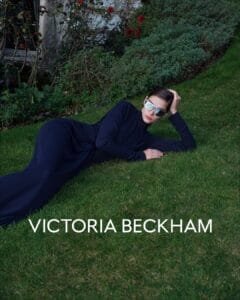 Victoria Beckham beauty:in a black dress