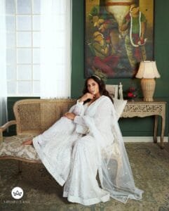 Richa Chadha Indian Outfits:dressed in white