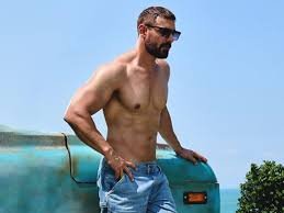 John Abraham style