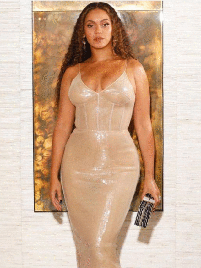 Rihanna (18)