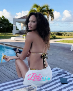 cute: Elite Bikini Looks by Joan Smalls