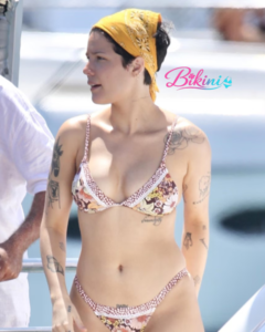 Edgy Bikini Snaps by Halsey Trending Now
