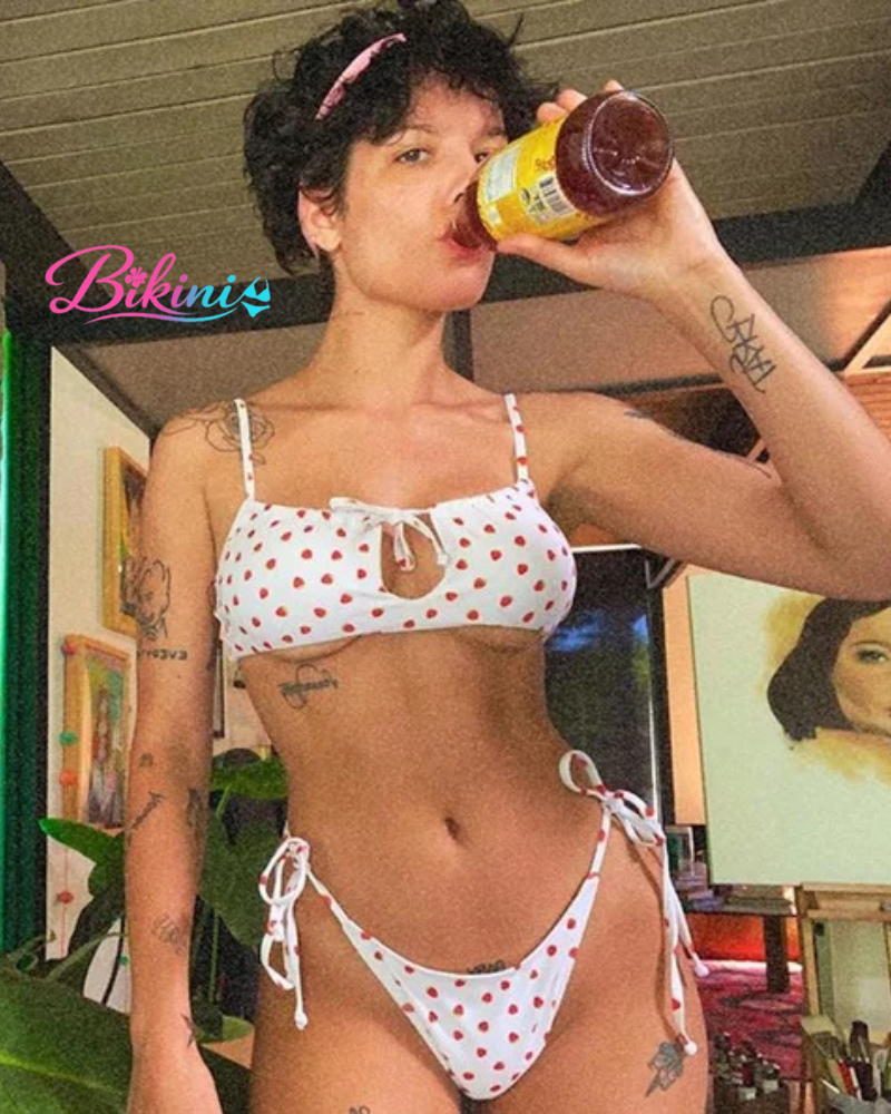 Edgy Bikini Snaps by Halsey Trending Now