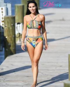 Rare Bikini Photos by Natalie Portman