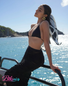 9 stunning bikini outfits by Olivia Culpo