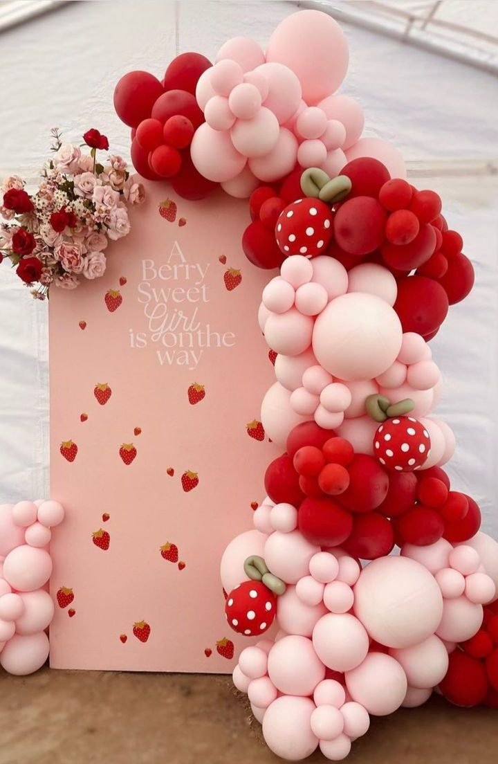 Best Baby Shower Themes 2025: pink